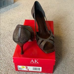 Brown leather shoes 😍😍